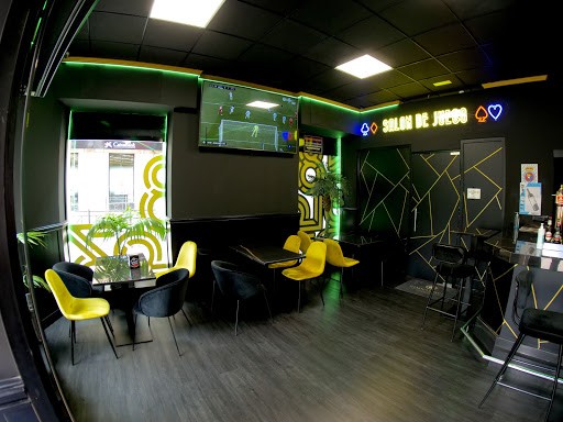 Sala de Apuestas Salón de Juegos Gimnástica Sport Café 