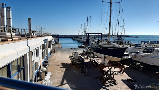 Sala de Apuestas Port Esportiu l'Ampolla 