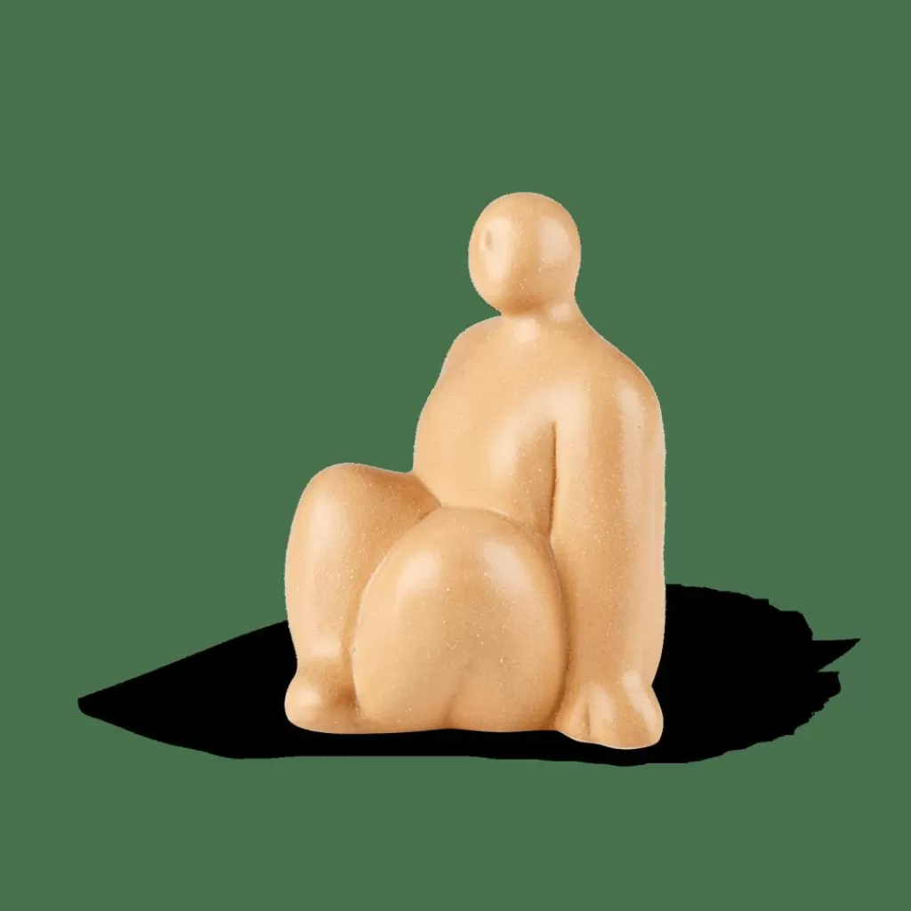 Estatuillas Artesanales CASA DIVA - Cerámica Decorativa en Tonos Arenas con Elegancia Natural