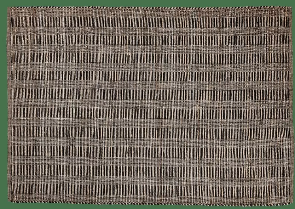 Alfombra Artesanal Étnica en Tonos Oscuros - Tejido Natural con Estilo Rústico para Espacios Únicos