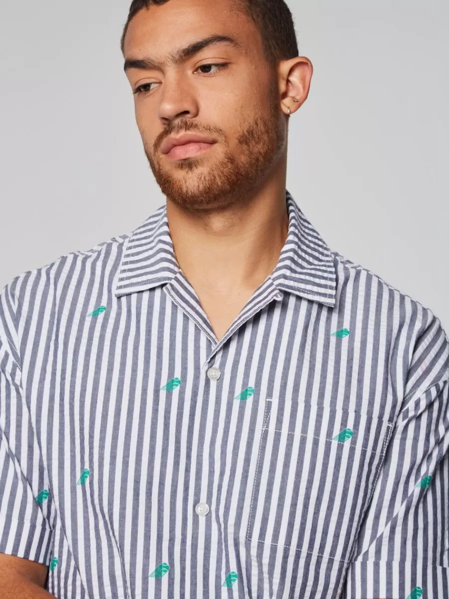 Sergio Tacchini - Campara Casual Granda en Azul Marino, Conjunto Urbano de Diseño Moderno