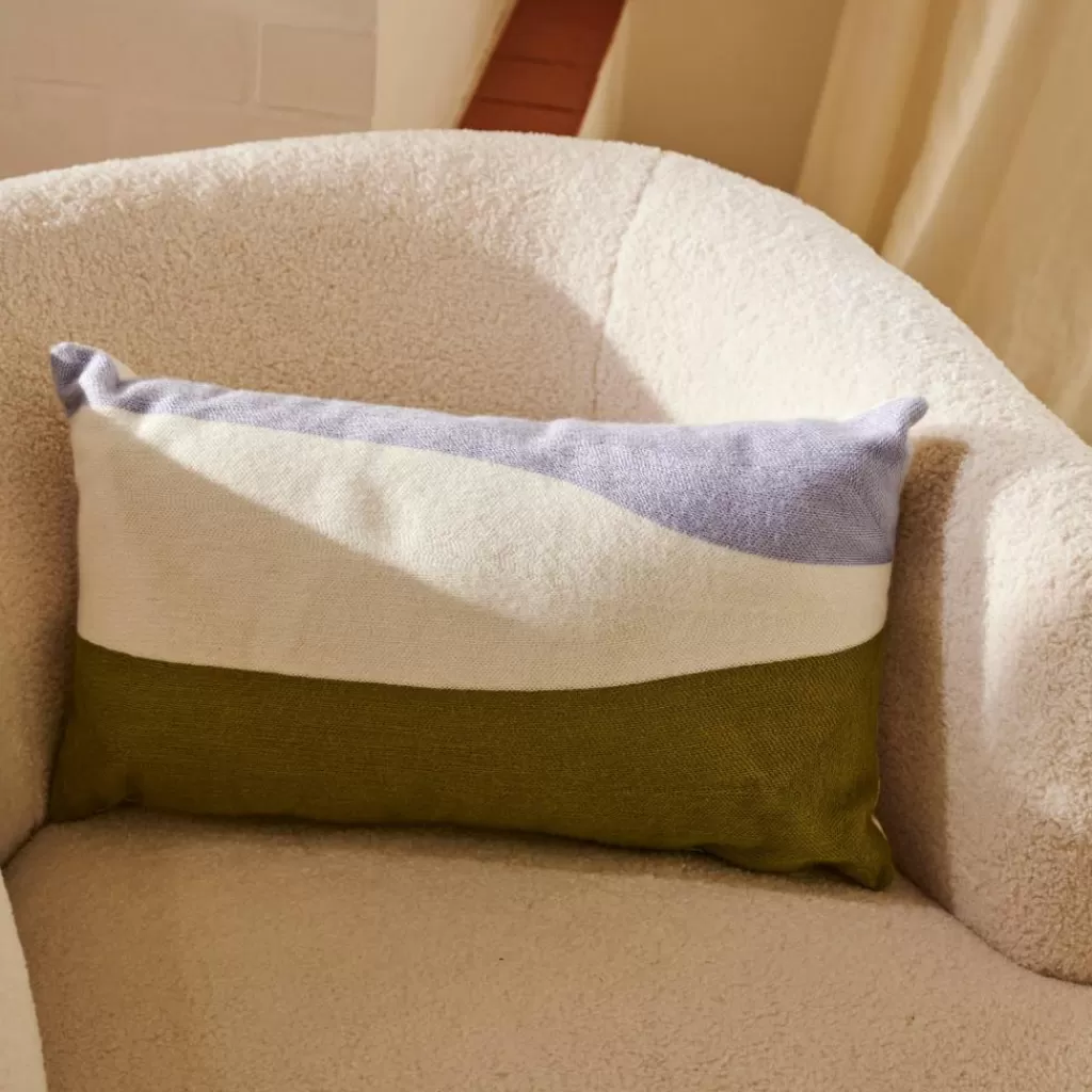 Almohadones Decorativos NIJI - Juego de Cojines Multicolor para Sofá con Estampado Artístico 

Almohadón Moderno NIJI - Combinación de Colores Vivos para Salón o Dormitorio 

Cojines NIJI Hogar - Mezcla de Tonos Vibrantes en Diseño Contemporáneo 

Almohadones de Decoración NIJI - Set Multicolor con Textura Suave para Interiores 

Almohadón Artístico para Sofá NIJI - Combinación Cromática en Tela Premium