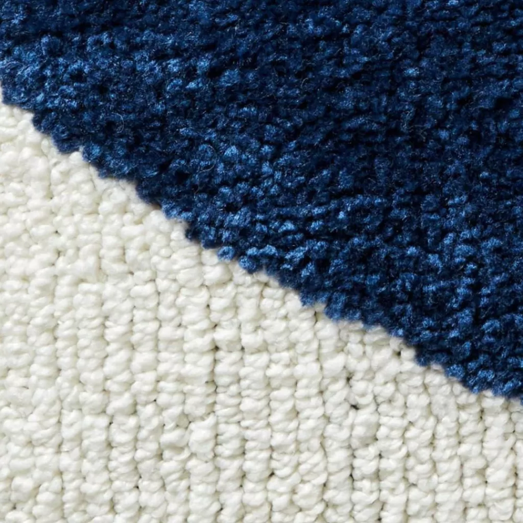 Almohada Decorativa CASAÑOLAS - Cojín Ultra Suave en Azul Celeste para Sofá o Cama