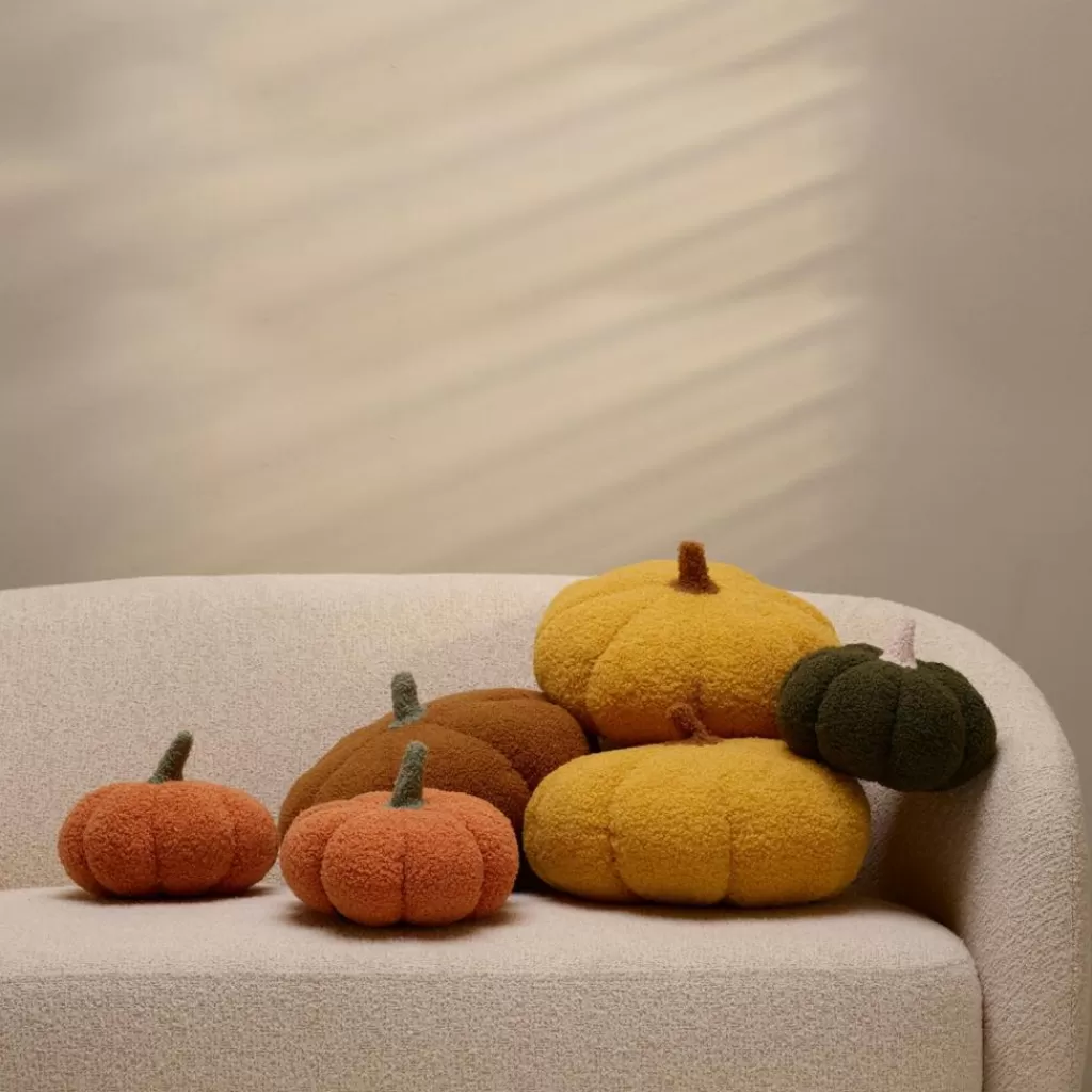 Almohada Decorativa Calabaza Dorada para Halloween – Detalles de Otoño y Hogar Acogedor