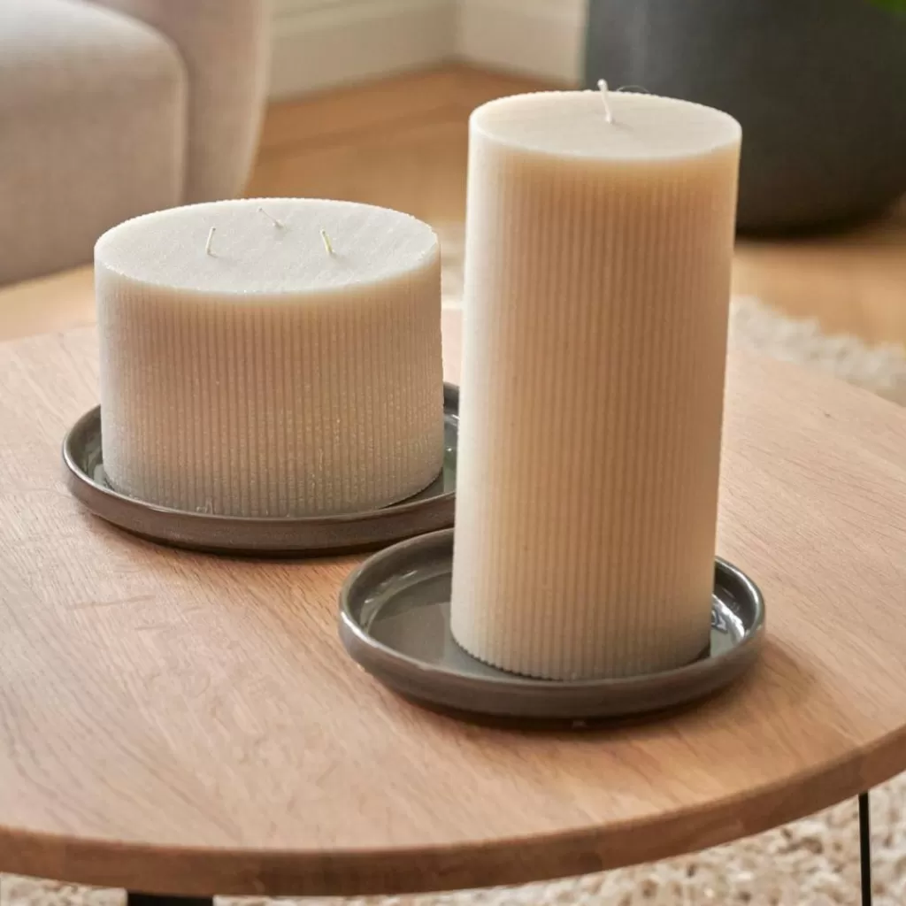 CASA RÚSTICA | Vela Ondulada Beige con Textura Artesanal - Ambientación Natural para Espacios Acogedores