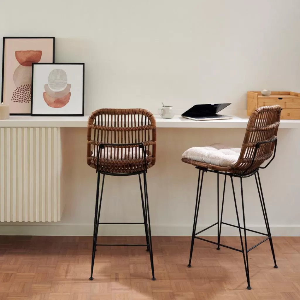 CASA SUMATRA - Sillas Altas para Bares en Negro Clásico con Detalles Rústicos, Diseño Cómodo y Versátil para Interiores